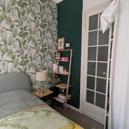 Δωμάτια σε οικογενειακή κατοικία Privee Dans Nicois Quartier Republique Garibaldi *
